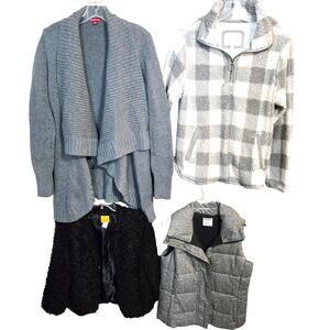 Women's Medium M 8 10 Coats Jackets Cape Vest Winter Wholesale Bulk Lot of 4